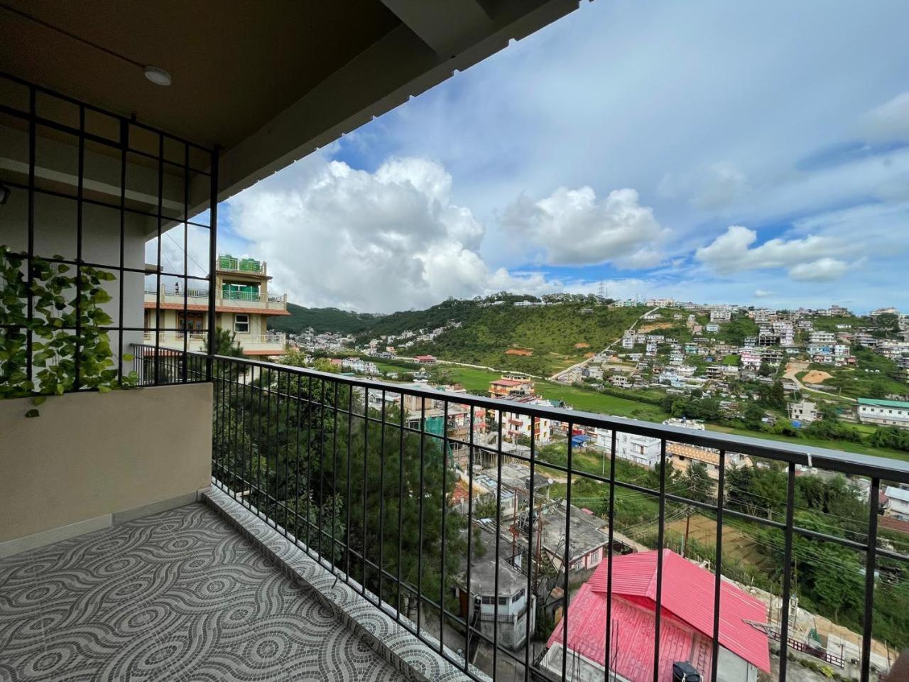Cafe Sola Bnb Shillong Zewnętrze zdjęcie
